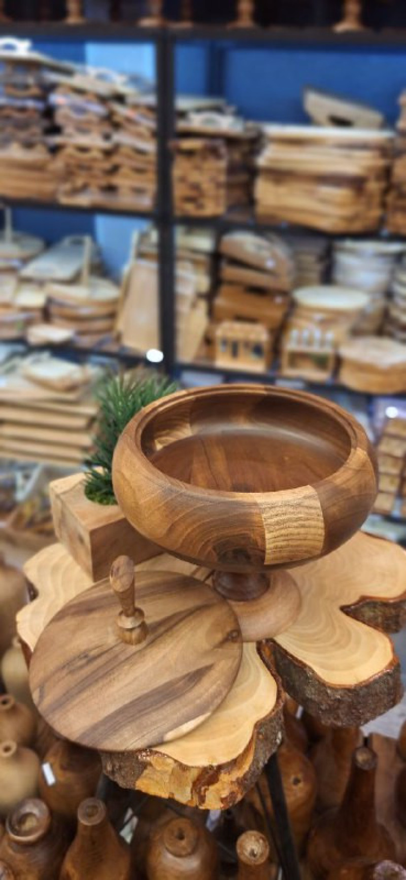 شکلات خوری پایه دار